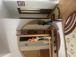 Apartament cu trei camere și garaj - imagine 2