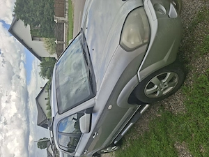 Schimb sau Vând Hyundai Tucson  - imagine 4