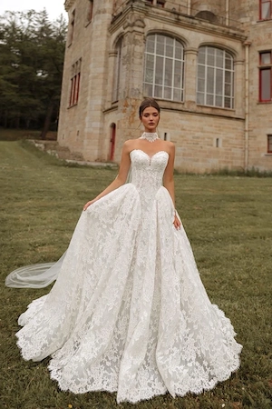 Rochie de mireasă Katy Corso   model Avel + accesorii complete