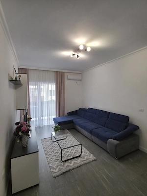 Apartament trei camere
