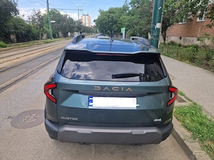 Persoană fizică vând Dacia Duster Extreme 2025 4X4 130TCE 28500km stare excelentă - imagine 2