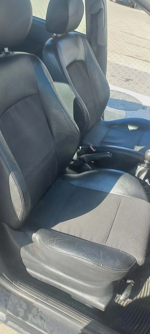 Vând sau schimb pe animale ford focus 1.8 tdi - imagine 5