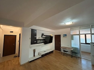 Inchiriez Apartament Mamaia Nord - 200 m de plajă