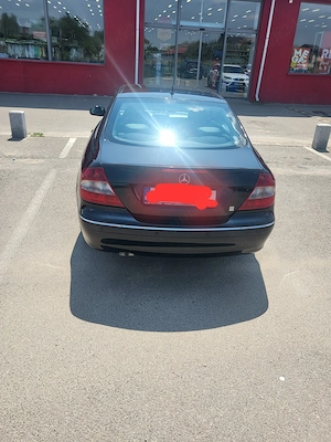 Mercedes Benz CLK 220 CDI - imagine 4