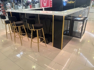 Vand insula mall