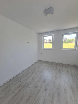 Apartament 2 camere, 46 mp, Etaj 2 din 2, finisat, terasa 22mp, nemobilat, pret 105000 Eur - imagine 4