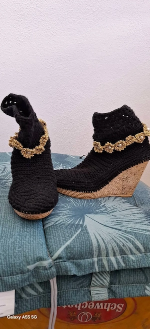 botine croseatate 