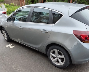 Opel astra  - imagine 3