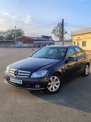 Mercedes  Benz C200 - imagine 7