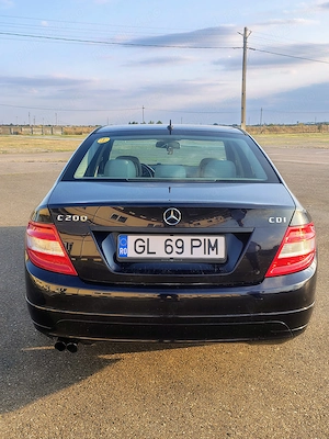 Mercedes  Benz C200 - imagine 5