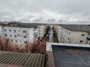 Închiriez garsonieră 27m  Dorohoi Plevna etaj4