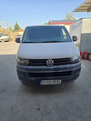 Vând auto marca volskwagen t5, an 2012,motor 2000 diesel,preț 6300 euro  neg.Tel.  - imagine 3