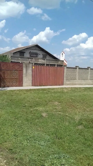 Vând casă sau schimb cu apartament  - imagine 4