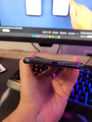 Iphone 11 pro max 256gb midnight green