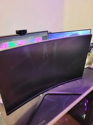 Monitor LED Acer Gaming Nitro EI242QRPbiipx Curbat 23.6 inch 1 ms Black FreeSync 144 Hz