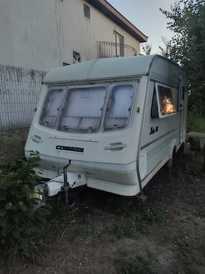 rulotă de vanzare