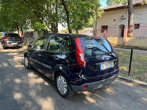 Ford Fiesta 2006 Euro 4 1.3 benzina 3500 lei - imagine 2