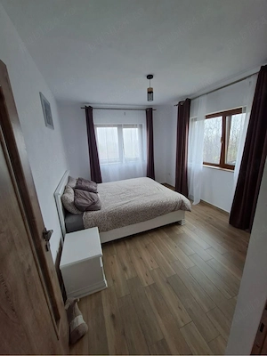 casa deosebita Novaci Transalpina - imagine 5
