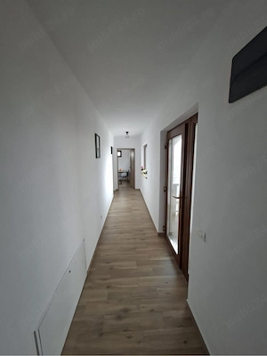 casa deosebita Novaci Transalpina - imagine 6