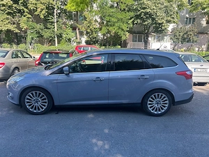 Ford Focus mk3( are joc in caseta) - imagine 2