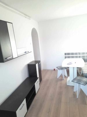 Apartament pt inchiriat in Deva pret 250 euro chirie +290 euro garantie - imagine 5