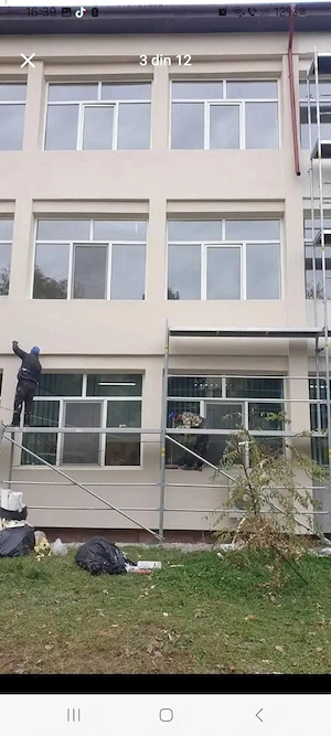 Salut execut lucrări în domeniul construcțiilor gresie faianță decorativa tinci parchet Pavele sape 