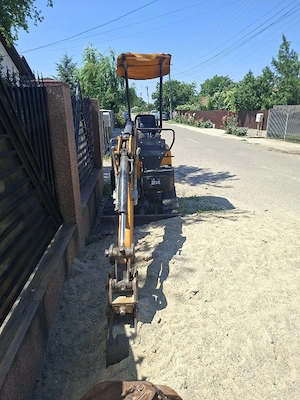 Firmă de construcții, vinde miniescavator GUNTR GROSSMAN. - imagine 3
