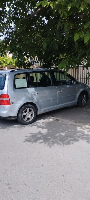 VW Touran 2005 1.6 benzină + gpl - imagine 5