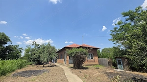 Casă de vânzare (Radovanu)