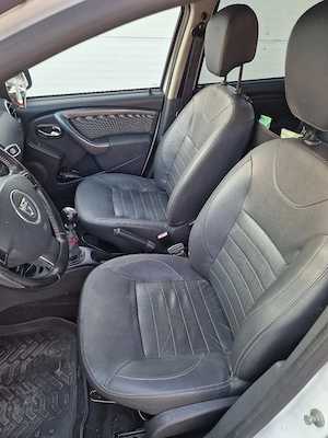 Dacia Duster 1.5 dCi Prestige 2016 | Euro6 | 4x2 | 222.000 km | Android Auto | Distribuție schimbată - imagine 9