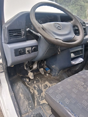 mercedes sprinter 208 d - imagine 4
