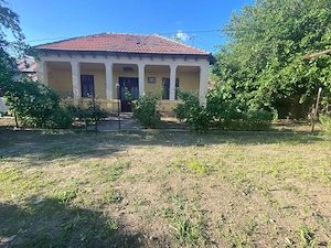 casa de vanzare