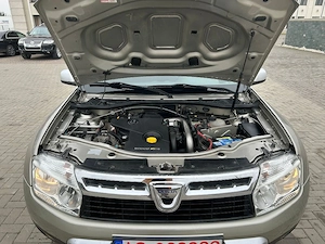 Duster Prestige,1,5 Dci,An 2012 6+1 trepte - imagine 4