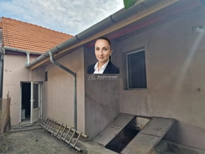 Resita Casa Zona Catedrala Muncitoresc