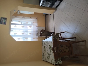 Închiriez apartament 2 camere in Micro 17 - imagine 2
