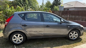 Hyundai i30 1.6 diesel - imagine 2