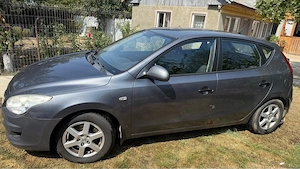 Hyundai i30 1.6 diesel - imagine 5