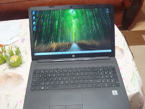 Laptop Hp 250 G7 procesor i3-1005G1 ,10 generation ,SSD M2 256 Gb,8GB RAM DDR4,BT,Video 128 MB