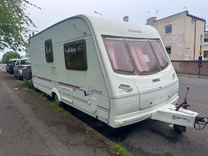 Vândă Rulota Caravana Lunar  Clubman  2/3 locuri de dormit An 2005