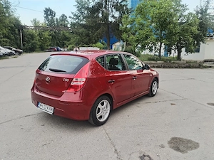 Hyundai i30 benzina  - imagine 9