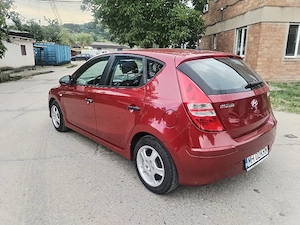 Hyundai i30 benzina  - imagine 5