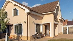 Casa cu utilitati finisata