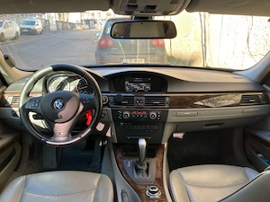 Vand BMW seria 3 E90 , 320i , an 2009 ,  170 CP, cutie automata ZF - imagine 7
