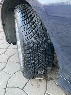 Vand BMW seria 3 E90 , 320i , an 2009 ,  170 CP, cutie automata ZF - imagine 4