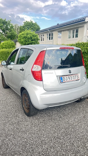Suzuki Splash - imagine 5