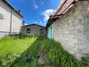 Casa de vanzare poganesti Teren 1000mp  - imagine 3