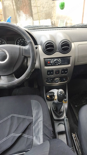 Vând Dacia Logan face lift 1.4. benzina ,an 2009. - imagine 7