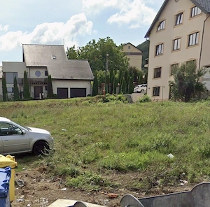 Teren de vinzare resita centru