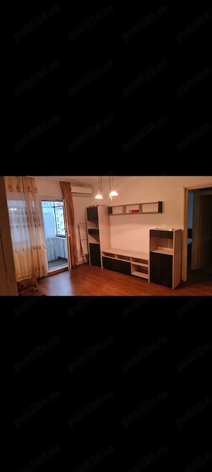 Proprietar inchiriez ap 2 camere complex - imagine 2