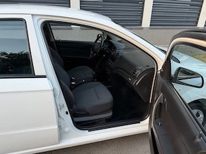 Chevrolet Aveo 1.2 Benzină   70.000 KM REALI   AC   CarVertical Verde   Fără Daune - imagine 6
